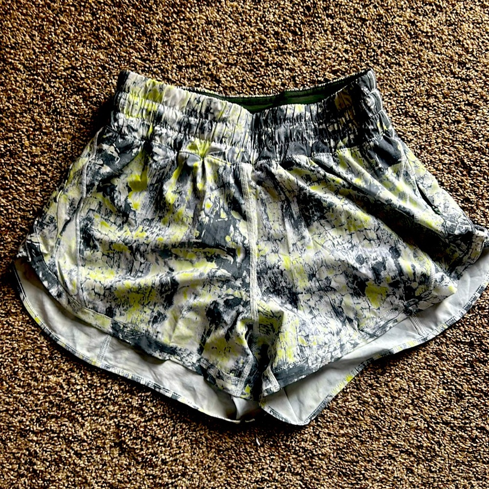 Lululemon Track That High Rise Lined Short 3”. Cinder Grain Smoke Spruce Multi